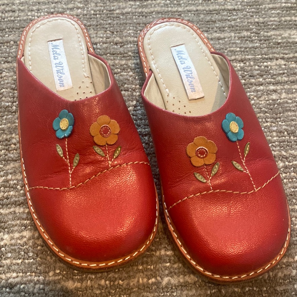 Mela Wilson leather mules